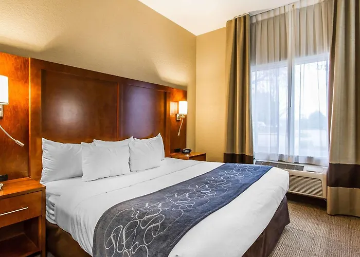 Comfort East 4* Mattoon